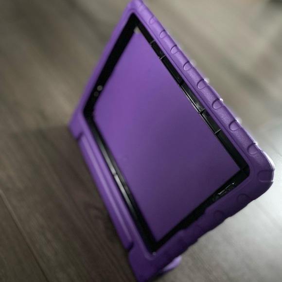 iPad Case - Picture 4 of 4